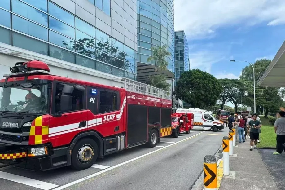 1 student taken to hospital after fire in NTU laboratory