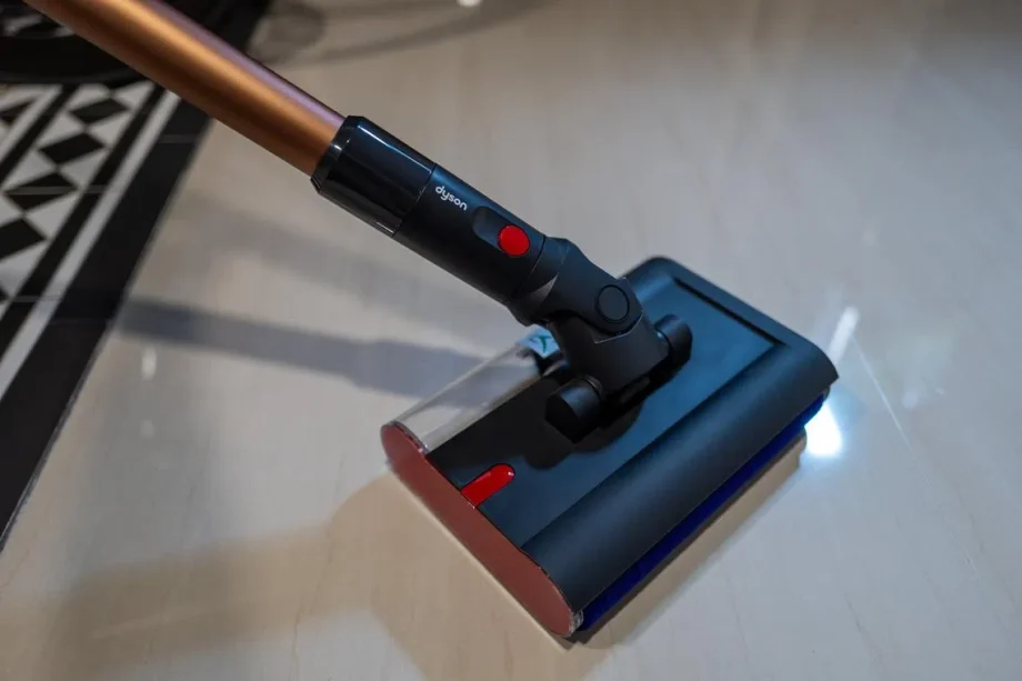 Dyson PencilWash wet cleaner review: Convenience comes at a cost