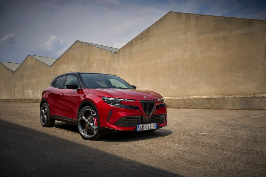 Alfa Romeo marks its return to Singapore with the Junior Elettrica