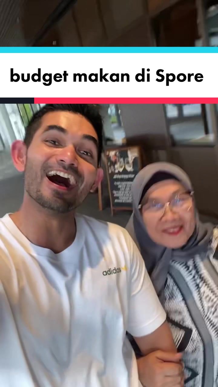 @amritsaraje semoga nanti kalian bisa ngajak mama kalian kesini juga ya #SOYJOYM…