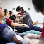When does a token of thanks become payment for blood donation? Balance needed to preserve altruism