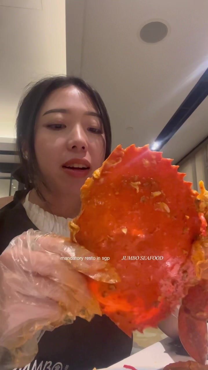 @cuandikitaja mandatory resto in sgp : jumbo seafood , biasanya makan yg di orch…