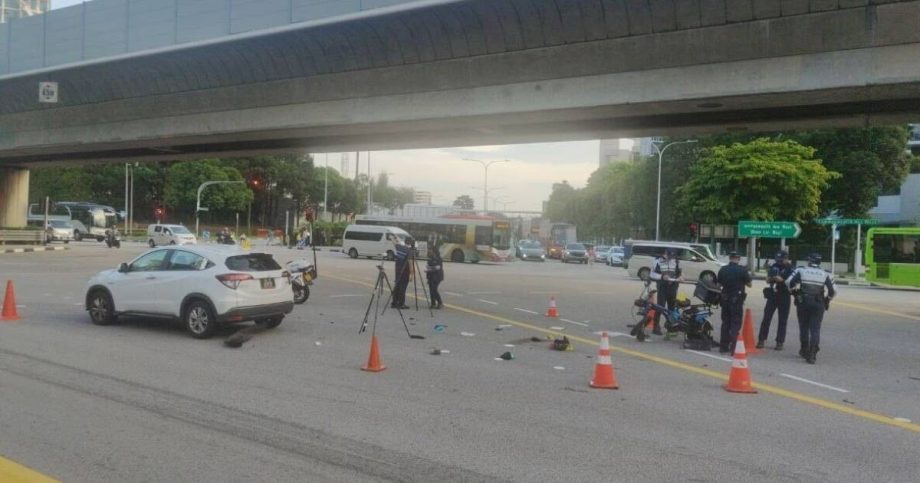 PAB rider, 51, injured in accident with car at junction in Clementi, Singapore News