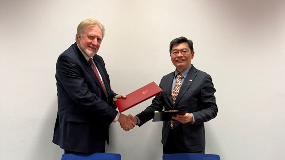 Singapore, US ink deal to develop nuclear safety training programme