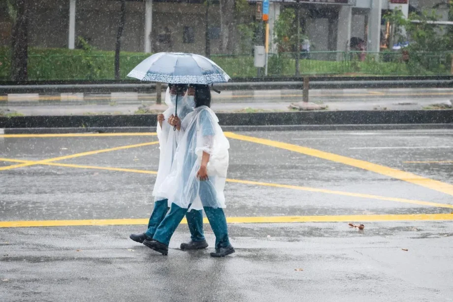 Avoid areas in western Singapore due to risk of flash floods: PUB