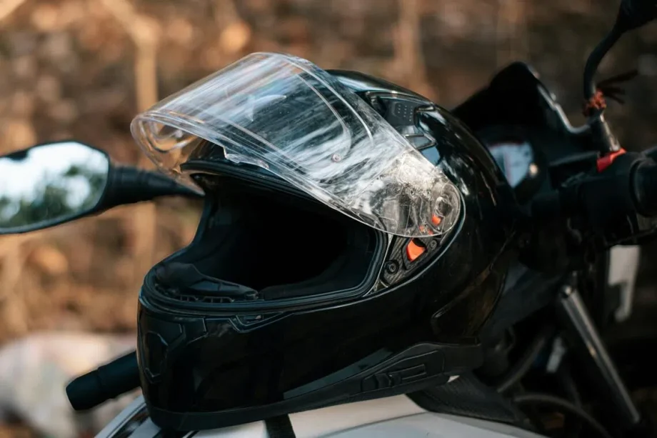 Motorcyclist dies in accident on Second Link Expressway on the way to Singapore for work