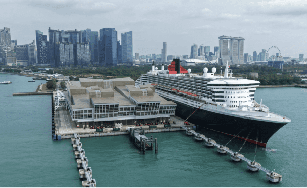 Iconic Cunard ship visits Singapore Iconic Cunard ship visits Singapore