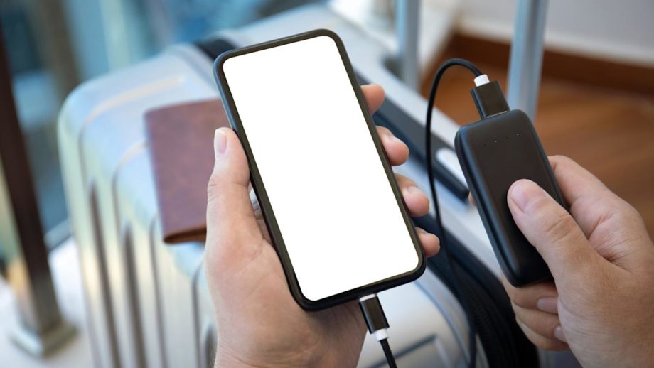 Air passengers departing Singapore limited to two power banks each from Apr 15