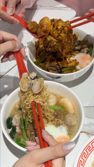 @dibssg POV: I just found my favourite ban mian in Singapore! Signature Chilli B…