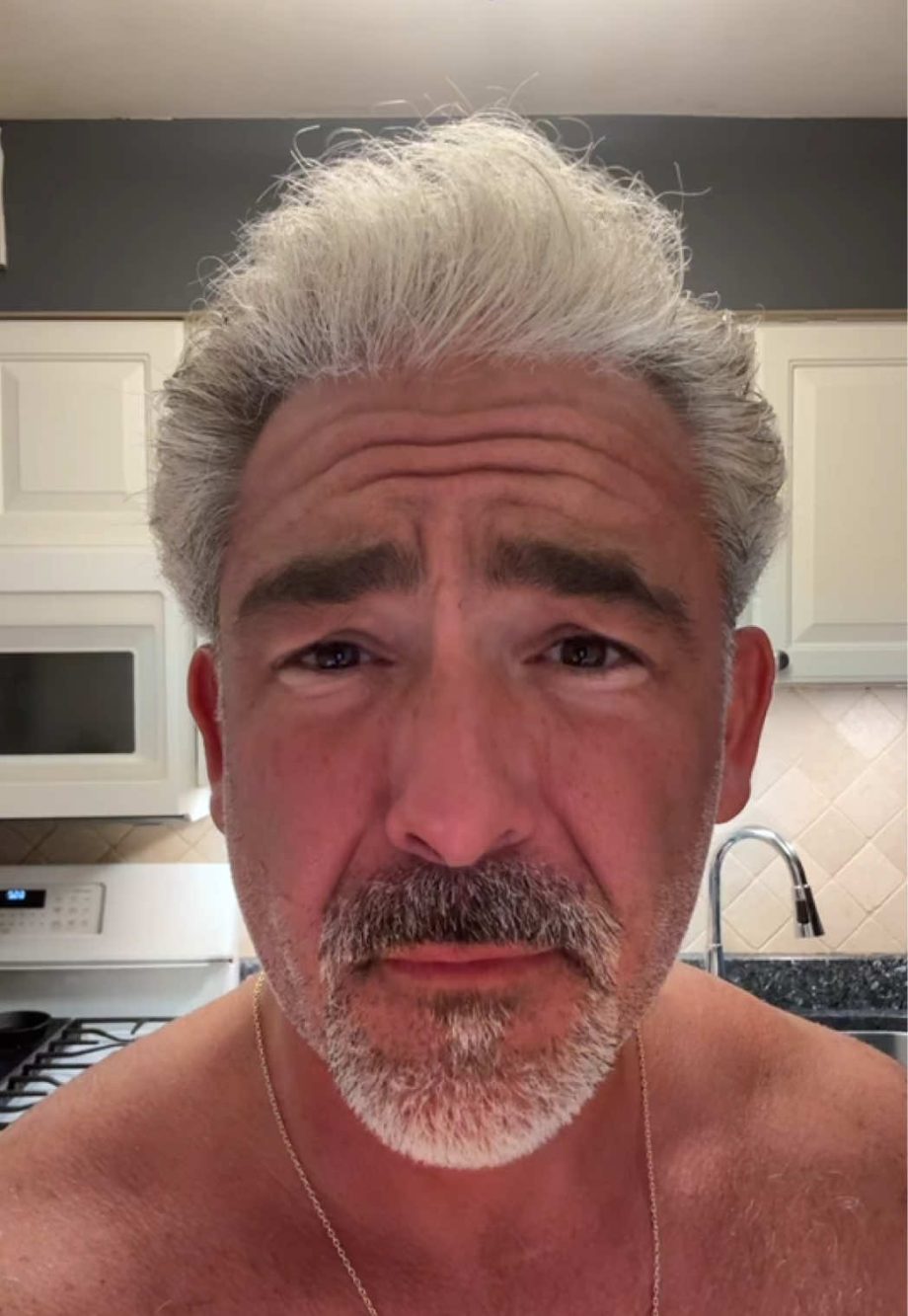 @mattdubiel Men, consider this if you’re in the dating apps…  …