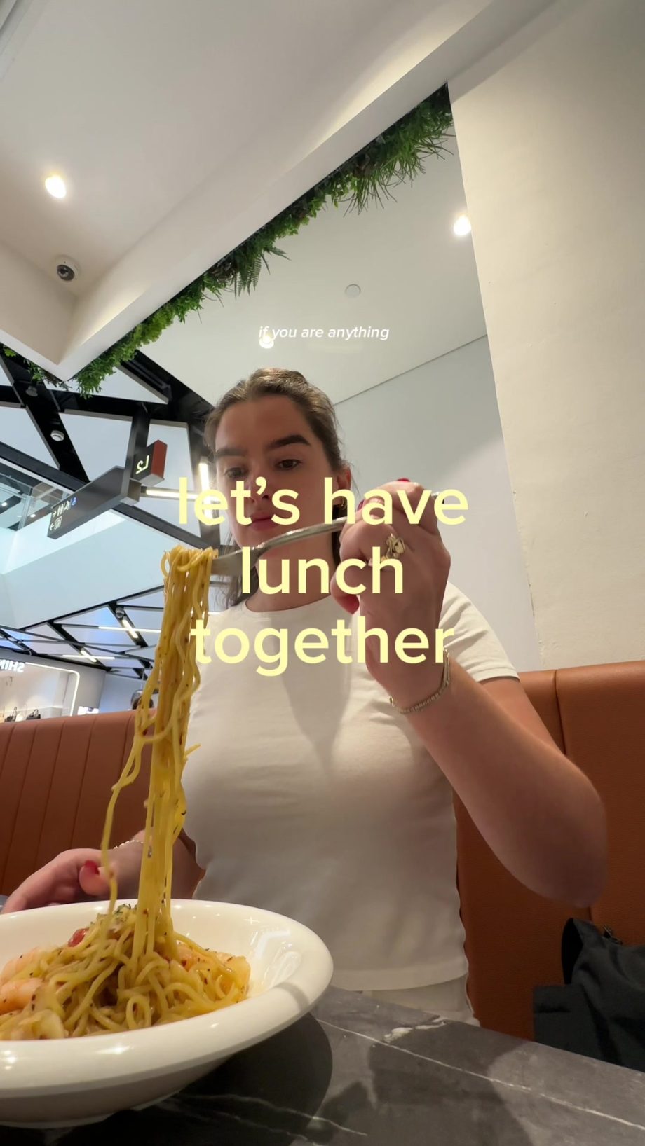 @suziehaze S’mores pizza for lunch because why wouldn’t you  ty @rumelsingapore …