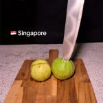 @nalla_iruku Guava + Salt & Chilli  | Night Healthy Snack  . . #singapore #sgfoo…