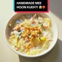@getfedsg Handmade Mee Hoon Kueh for just .50?!  This ain’t your usual bowl of…