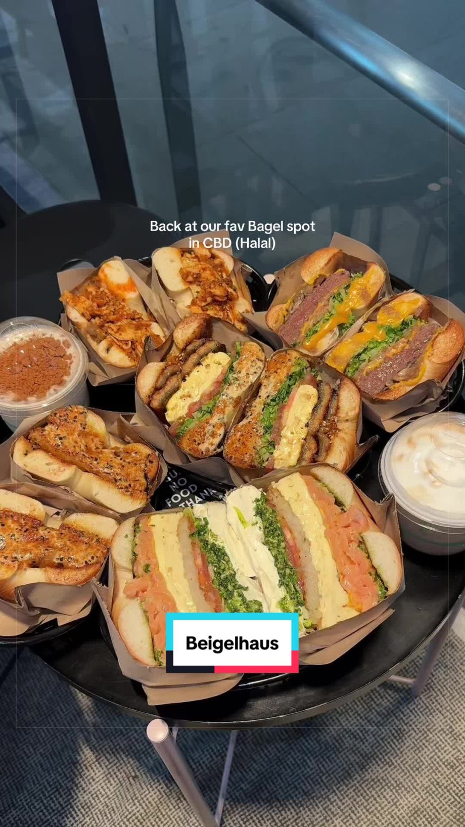 @callmepuipuii When the bagel is as big as ur face but only at .90 Beigelhaus …