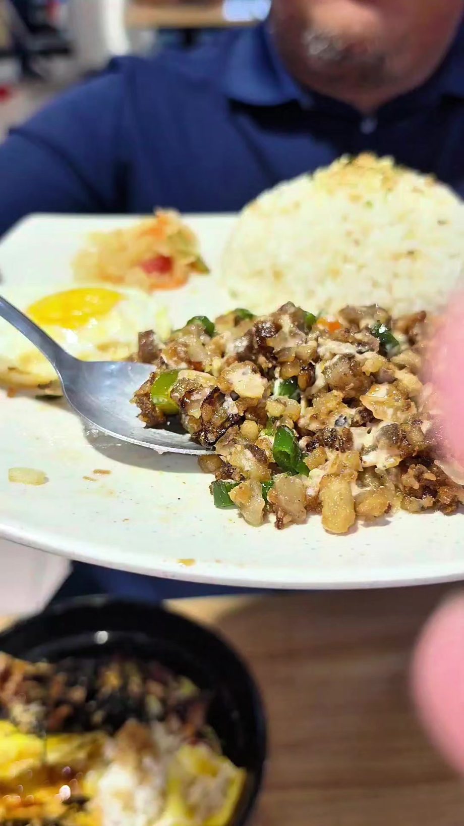 @jeethehungrytraveler Another Filipino stall? Not really!! Momma’s Pizza & Ric… @jeethehungrytraveler Another Filipino stall? Not really!! Momma’s Pizza & Ric…