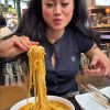 @totallytotoo Did you know Lau Pa Sat has half a dozen Michelin-mentioned stalls…