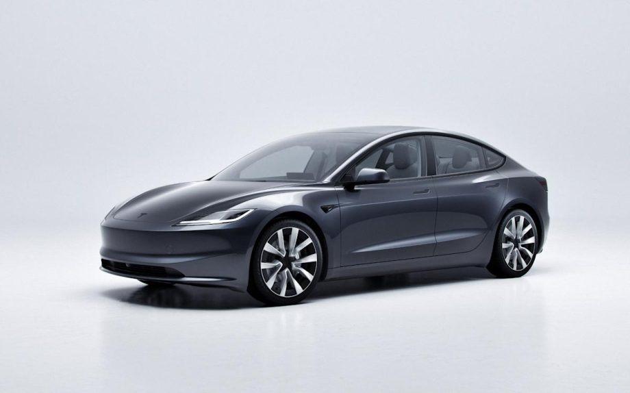 Tesla is giving away one year free Supercharging with Model 3 Premium and Performance purchases