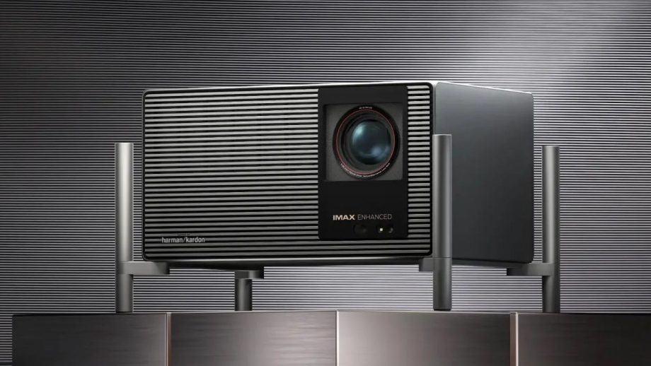 XGIMI Is Offering 50% Off its New Flagship Titan Noir 4K Projector on Kickstarter