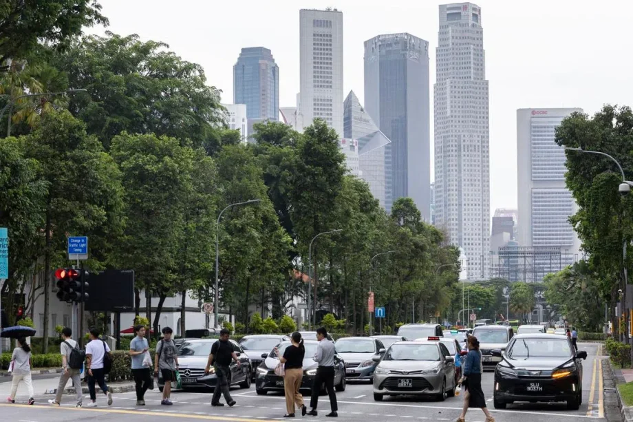 Only 3 in 5 people find S’pore roads safe; three-quarters blame impatience for most traffic hazards Only 3 in 5 people find S’pore roads safe; three-quarters blame impatience for most traffic hazards