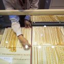 Singapore Is Pulling In Dubai Gold as Middle East War Drags On