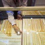Singapore Is Pulling In Dubai Gold as Middle East War Drags On