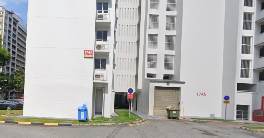 69-year-old man found deceased in Hougang after blind elderly neighbour calls police over foul odour, Singapore News 69-year-old man found deceased in Hougang after blind elderly neighbour calls police over foul odour, Singapore News