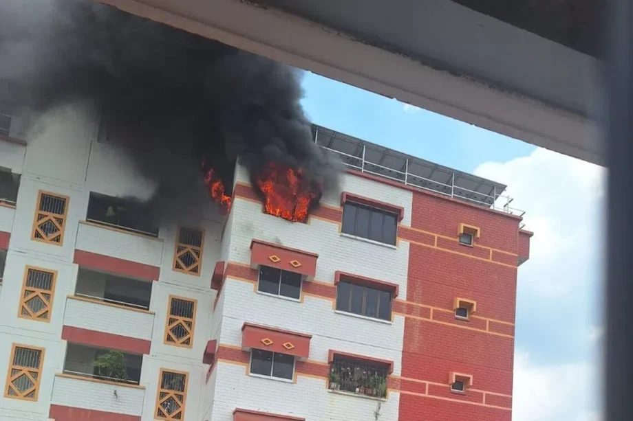 Four taken to hospital after fire breaks out in Choa Chu Kang flat