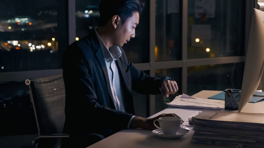 ‘14 hours is crazy’: Worker earning SK questions long work hours in Singapore