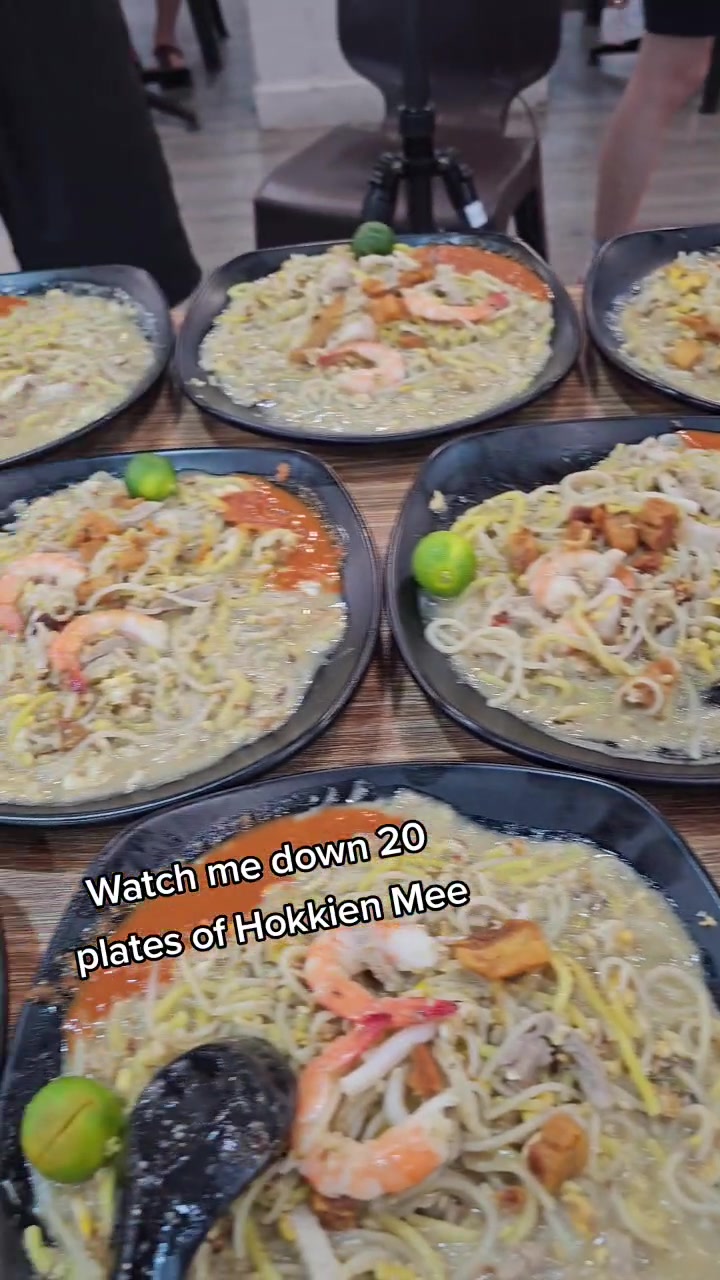 @zermattneo 20 plates of Hokkien Mee eaten in around 40 minutes! This is definit…