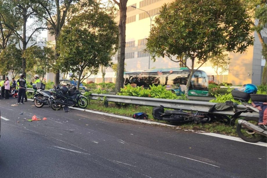 11 taken to hospital after accident involving 9 motorcycles and car on AYE