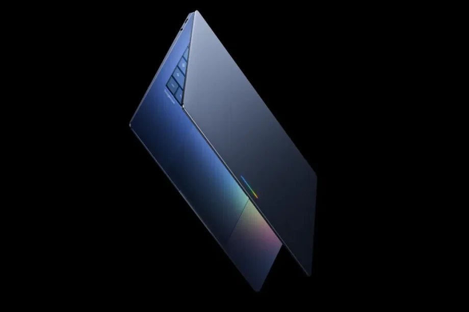 Googlebook laptops: AI computing push