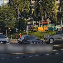 Kia MPV T-boned by Mercedes car at discretionary right turn in Ang Mo Kio, 2 taken to hospital, Singapore News