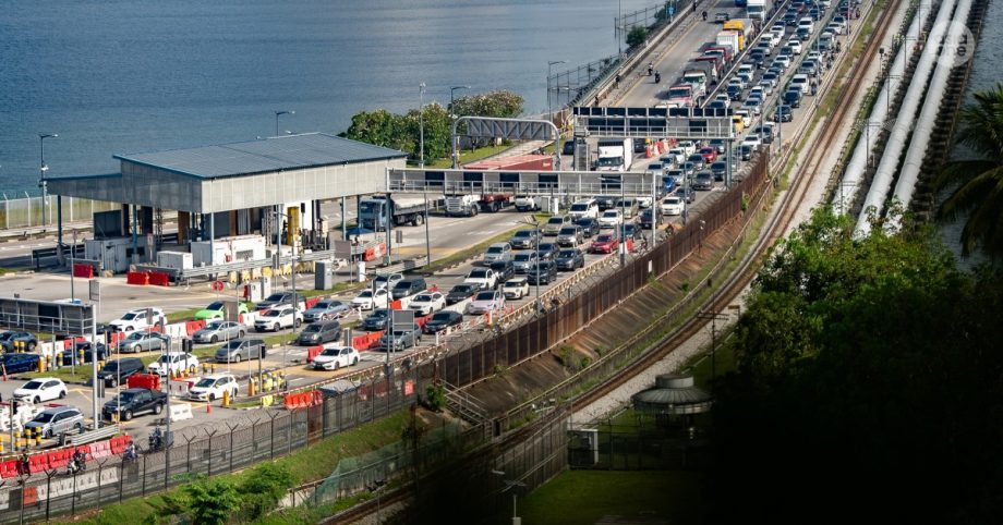Motorcyclist, 38, dies in early morning Causeway accident while returning to Singapore, Singapore News