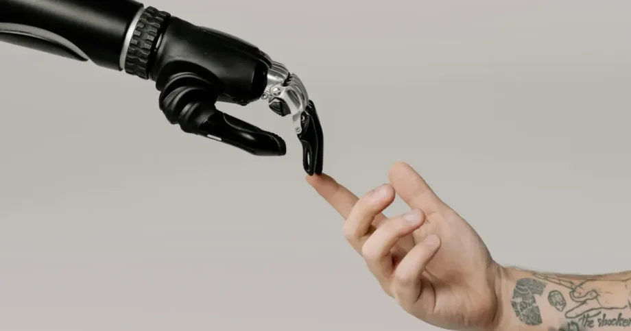 Singapore consumers increasingly open to AI delegation: EY