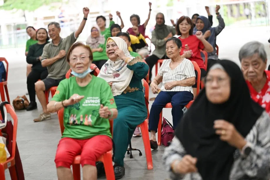Active ageing programmes for seniors in Eunos Active ageing programmes for seniors in Eunos