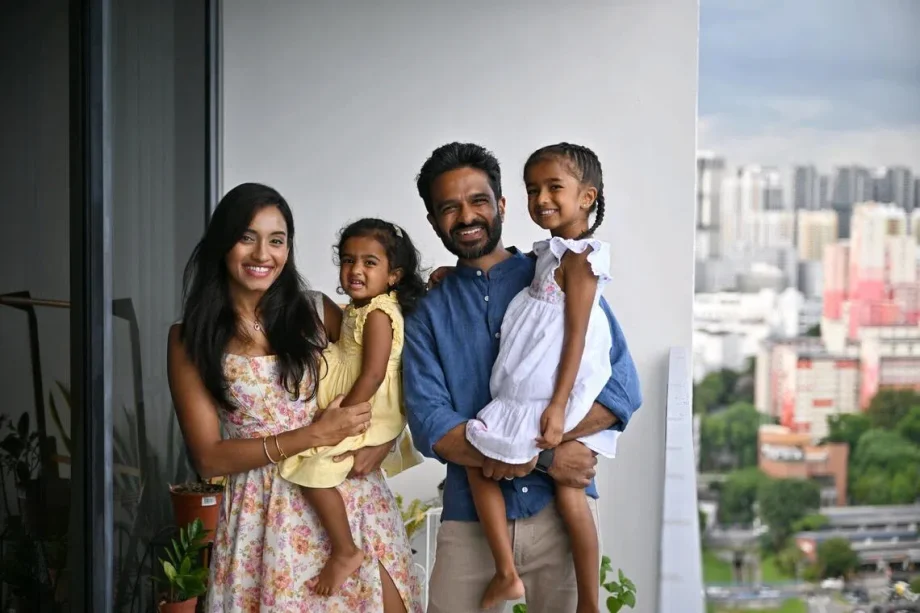 From big tech to braids: How a S’pore father went from working for Meta to full-time girl dad From big tech to braids: How a S’pore father went from working for Meta to full-time girl dad
