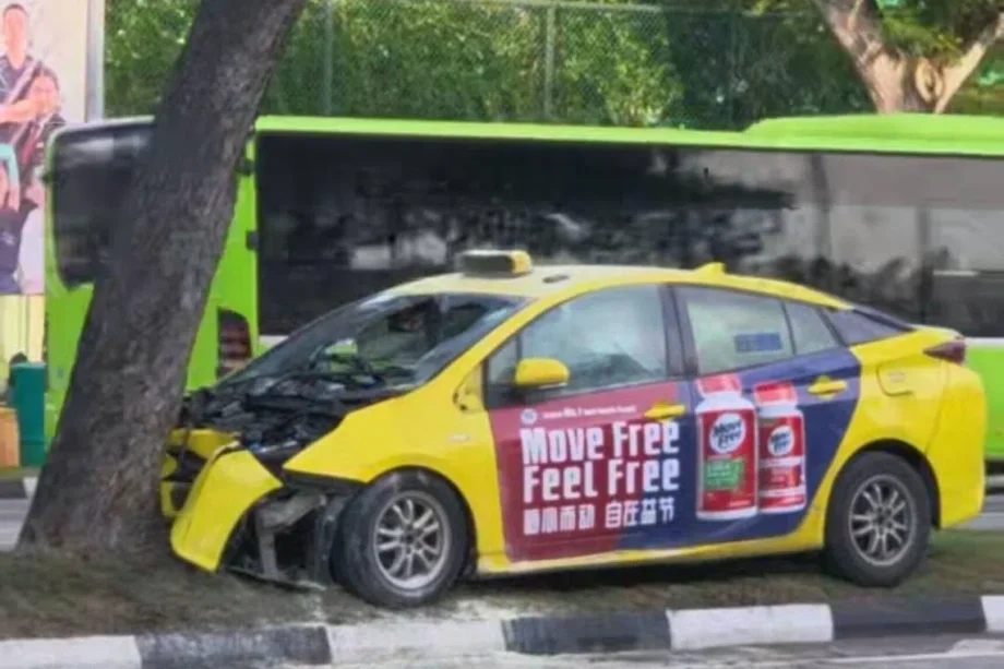 Taxi catches fire in Ang Mo Kio accident; cabby, passenger hurt
