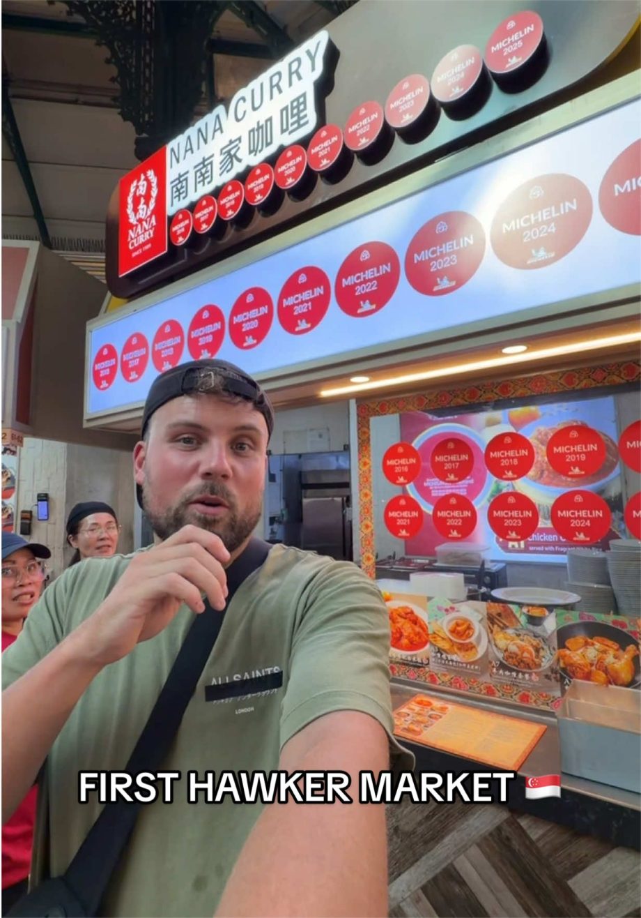 @sammeaney Singapore hawker markets are an experience on their own  I could genu…
