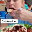 @blondieinchina Is this Singapores BEST chicken rice spot? @Zermatt Neo thinks s…