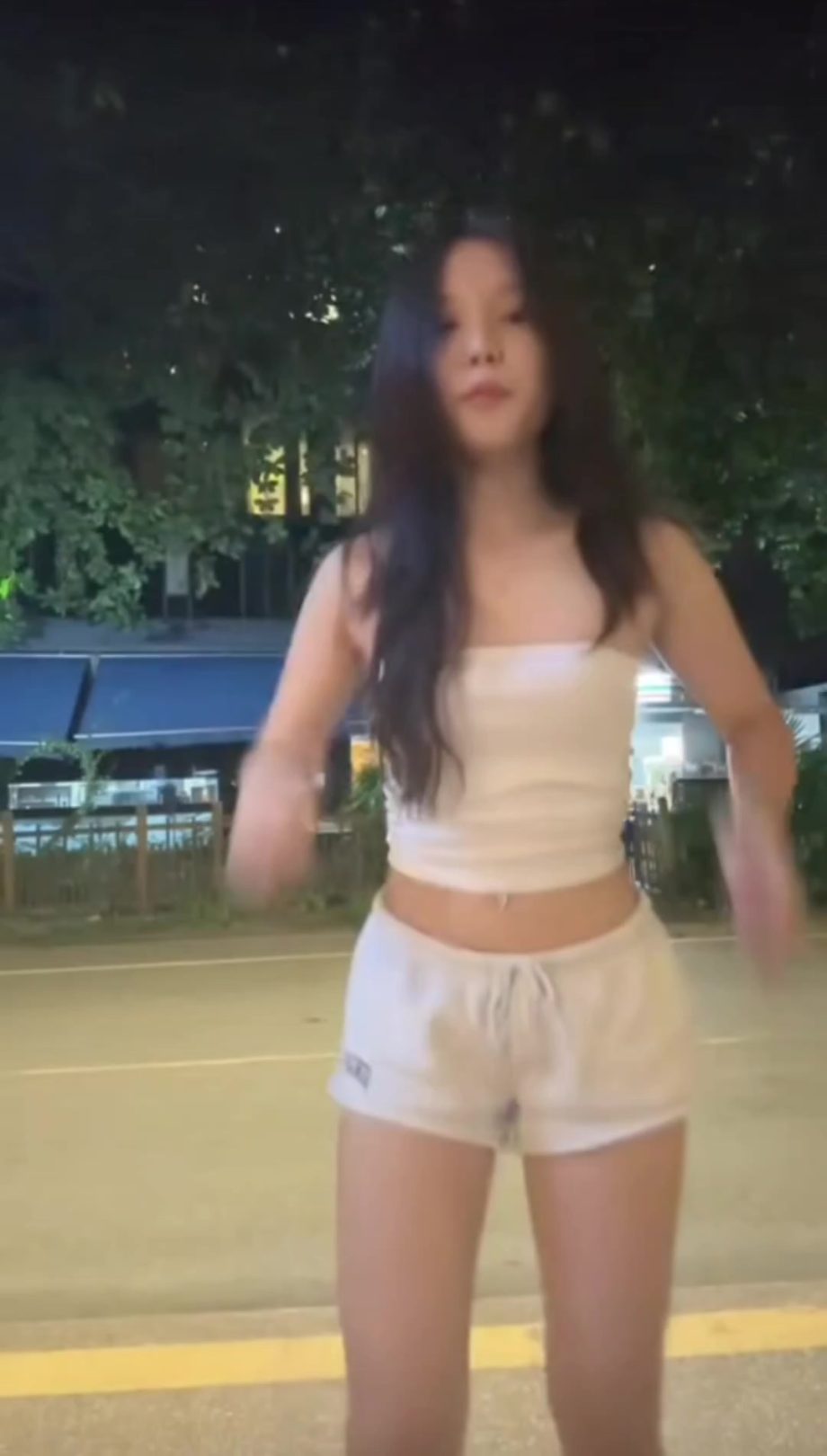 People On TikTok People On TikTok