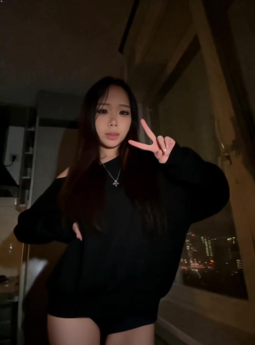 People On TikTok People On TikTok
