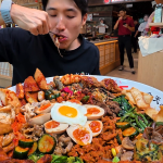 @zermattneo Built (and demolished) a 9KG MONSTER BIBIMBAP! #sgfoodie #foodchalle…