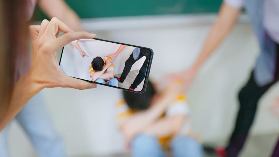 School caning sends mixed messages to boys and girls
