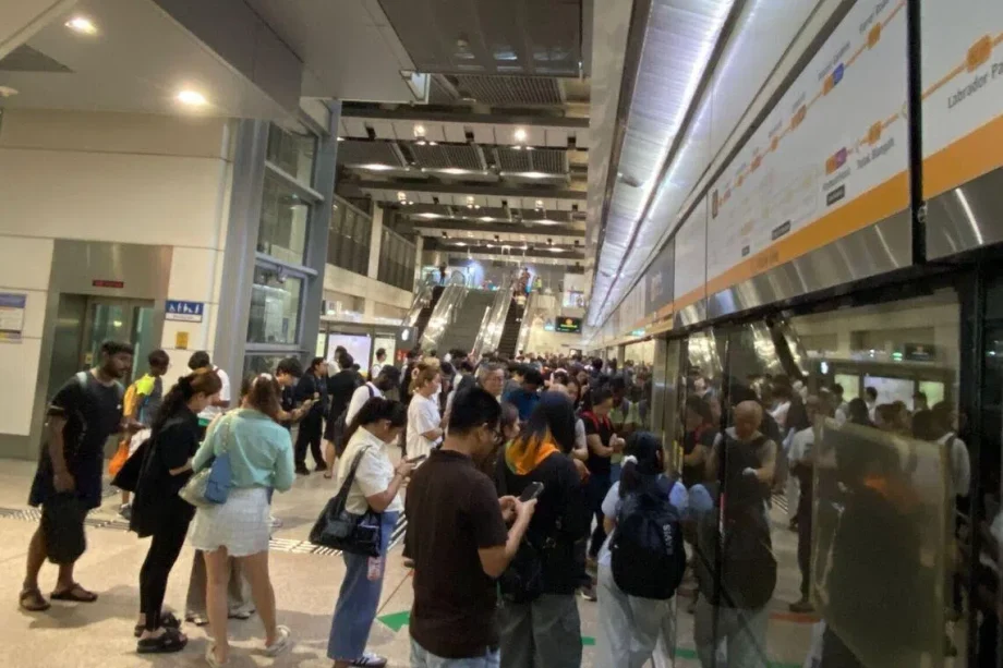 Circle Line train delay: Lorong Chuan to Bishan
