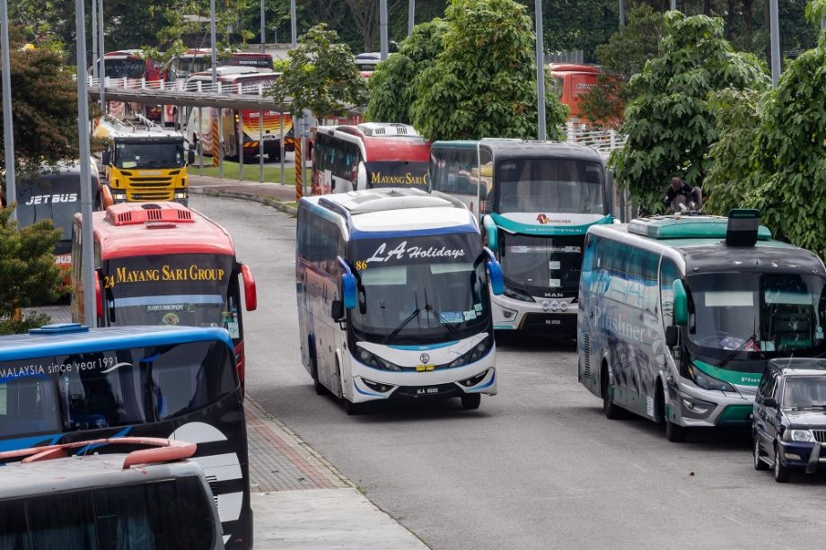 APAD: Enforcement on unlicensed bus stops applies to all operators, no approved terminal at TRX APAD: Enforcement on unlicensed bus stops applies to all operators, no approved terminal at TRX