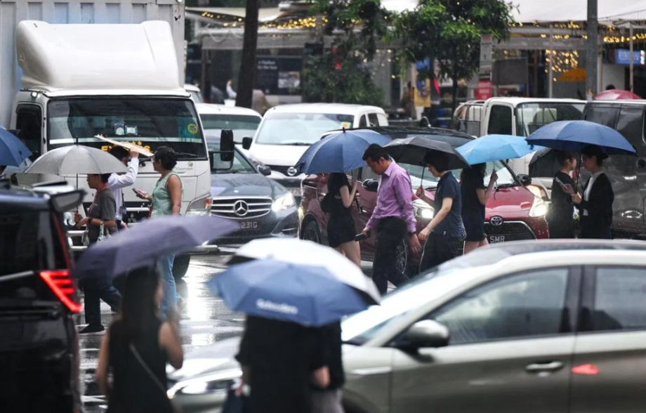 Sweater weather in Singapore as temperature falls to 20.1 deg C, lowest so far in 2026 Sweater weather in Singapore as temperature falls to 20.1 deg C, lowest so far in 2026