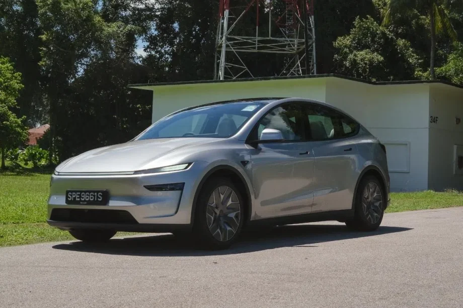 Tesla Model Y L review: space and pace
