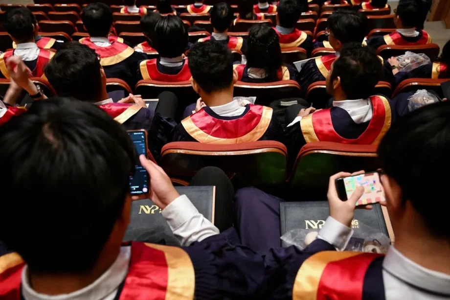 NUS drops to 10th, NTU retains 12th in global uni rankings
