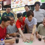 Singapore hawkers aided amid rising costs
