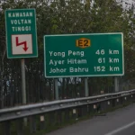 Motorcyclist on way to work in S’pore dies after being thrown off bridge in JB expressway accident